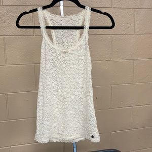 See-thru , lace , tank